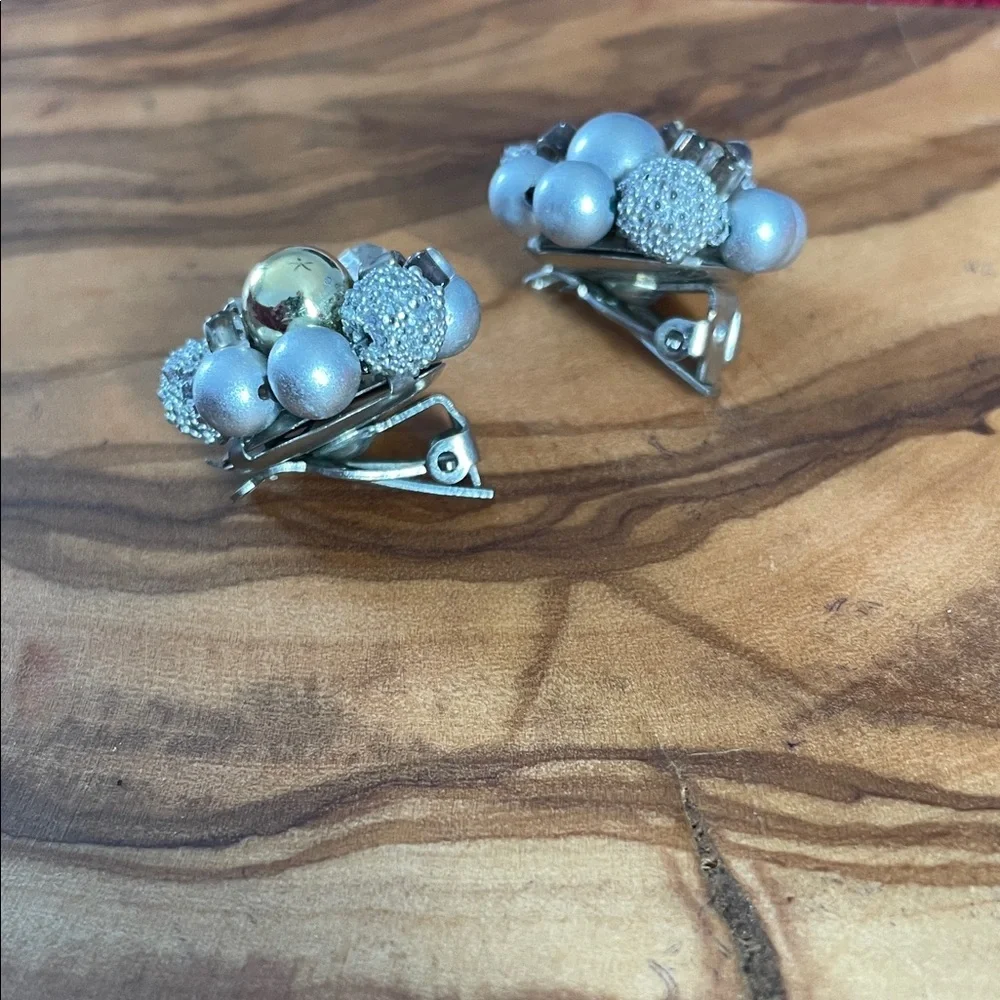 Vintage Silver and Gold Cluster Clip On Earrings